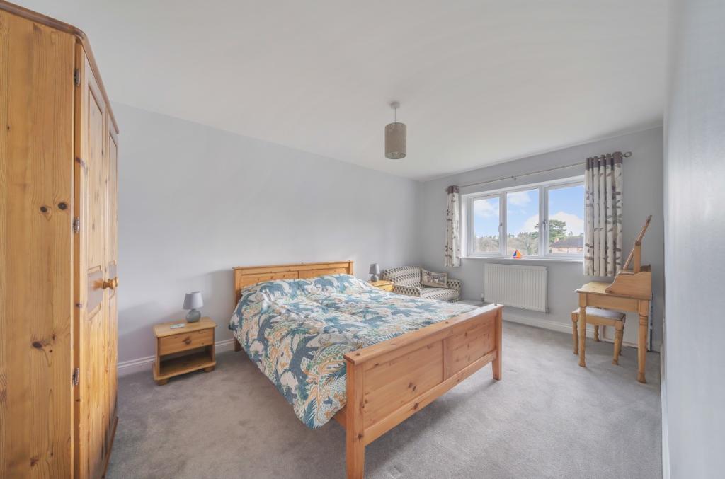 4 bedroom detached house for sale in Knowle Village, Knowle, Budleigh