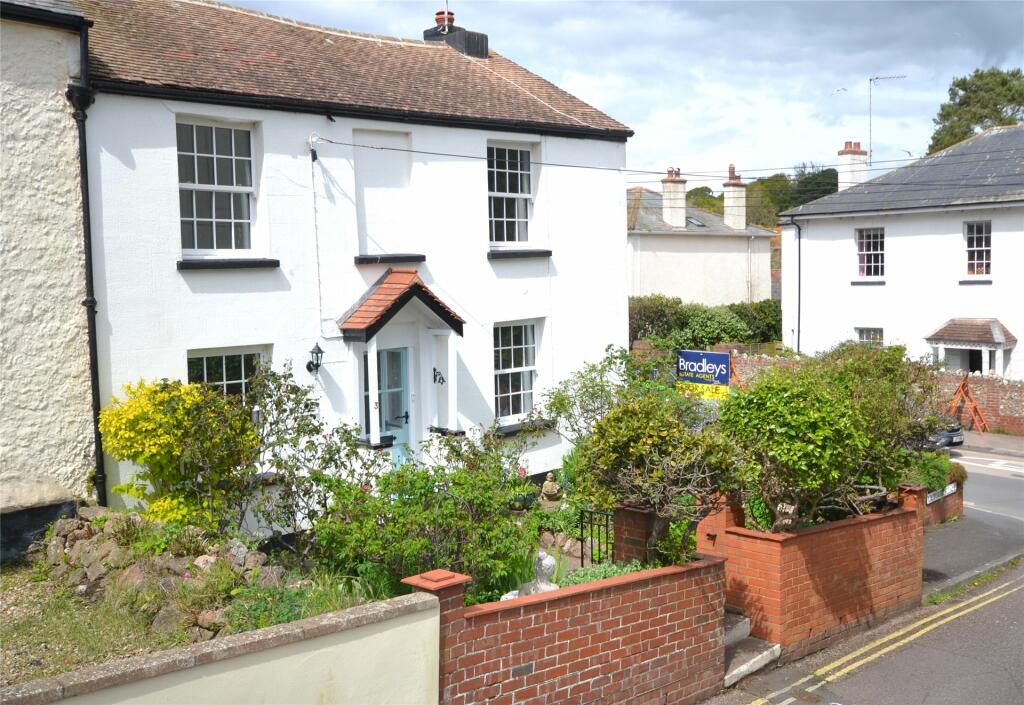 3 bedroom semidetached house for sale in Victoria Place, Budleigh