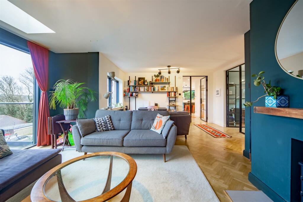 Additional property image - Withdean Close, Brighton