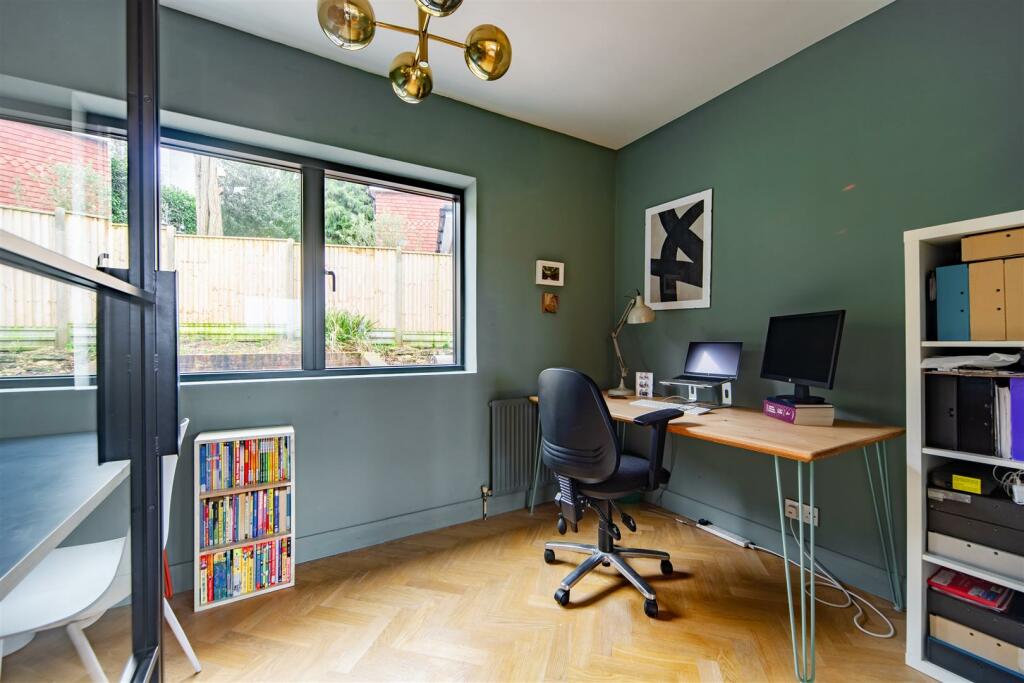 Additional property image - Withdean Close, Brighton