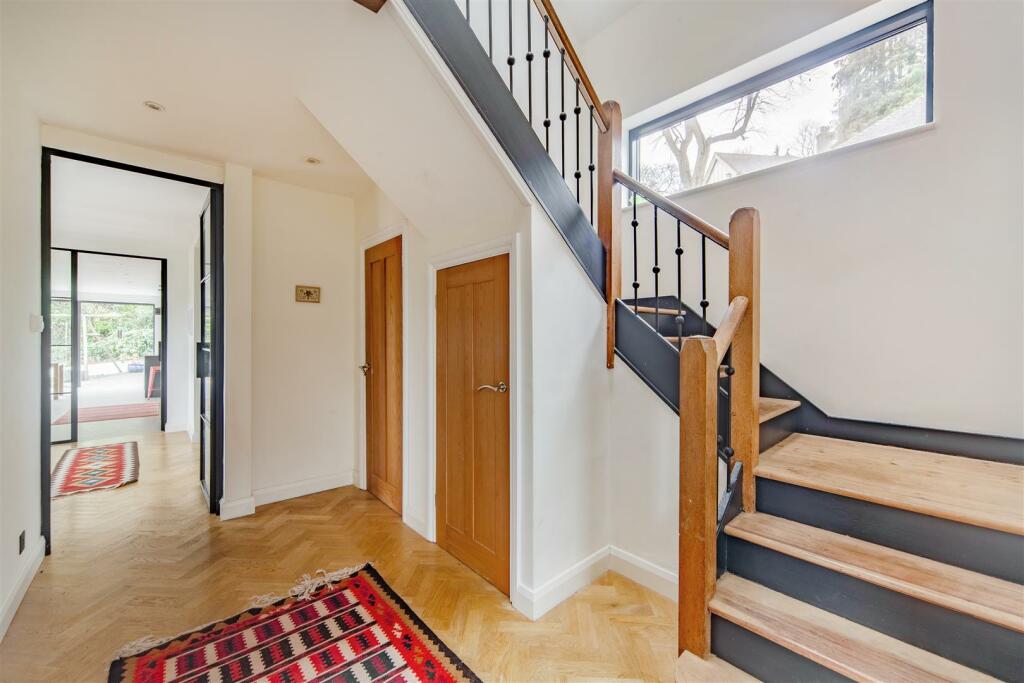 Additional property image - Withdean Close, Brighton