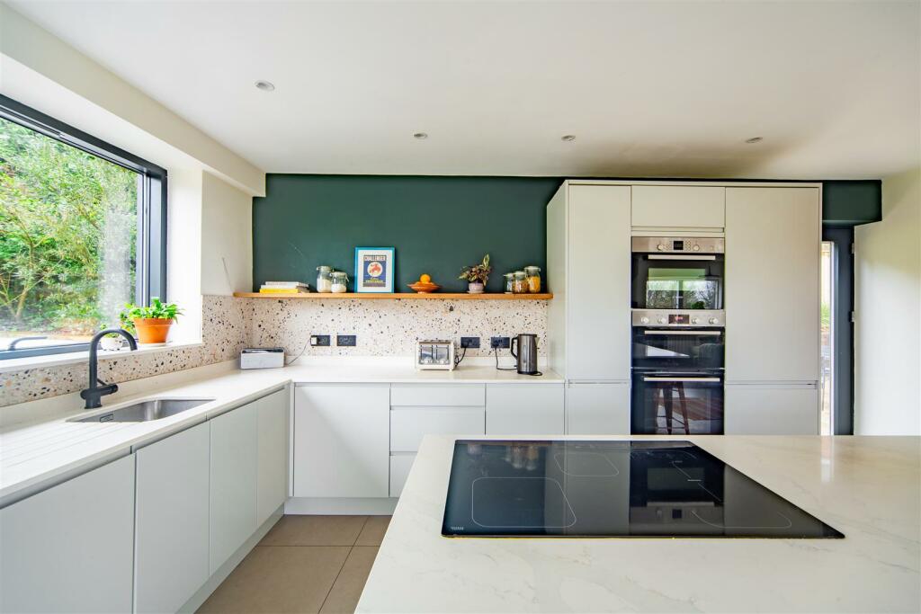 Additional property image - Withdean Close, Brighton