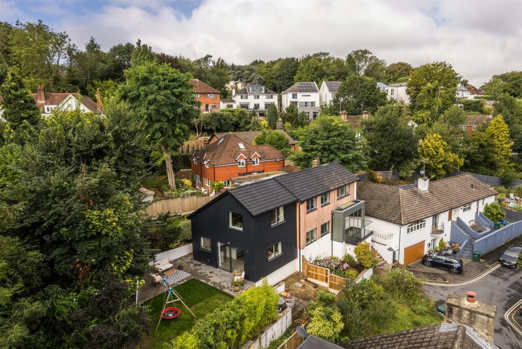 Additional property image - Withdean Close, Brighton
