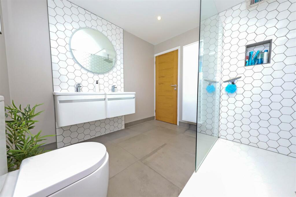 Additional property image - Hammy Way, Shoreham-By-Sea