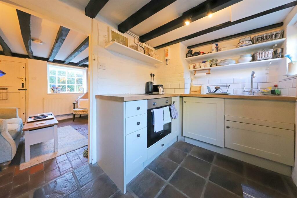 Additional property image - Sir Georges Place, Steyning
