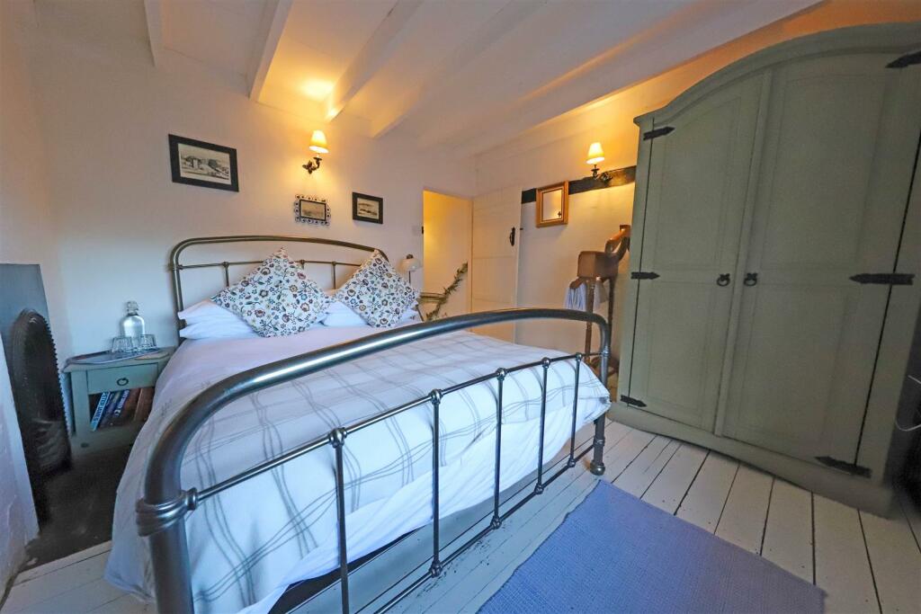 Additional property image - Sir Georges Place, Steyning