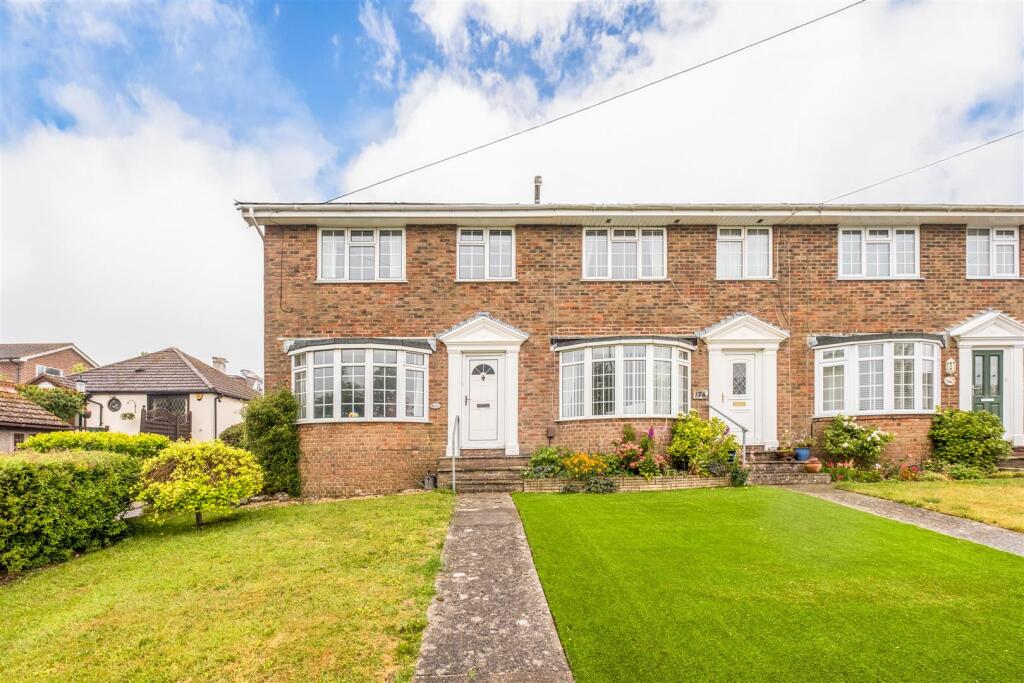 Main image of property: Warren Road, Brighton