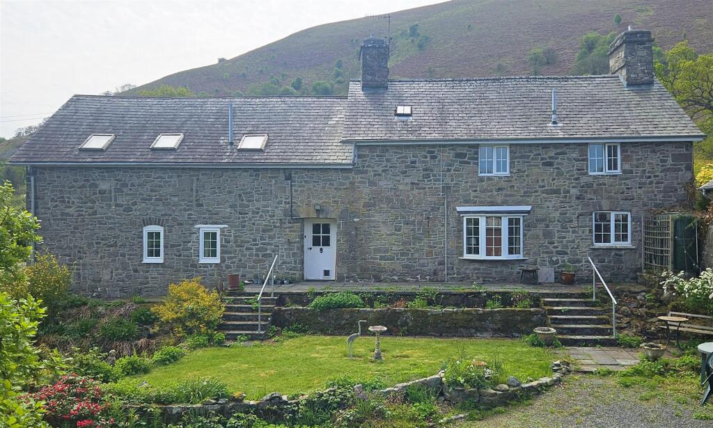 Main image of property: Llanwrthwl, Llandrindod Wells