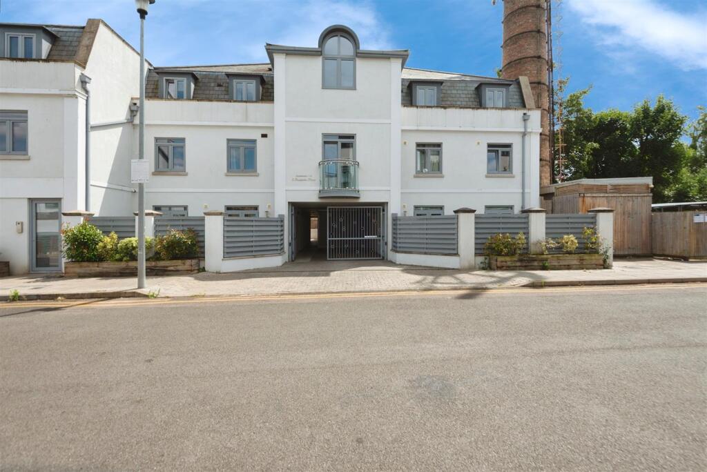 Main image of property: Pouparts Place, Twickenham