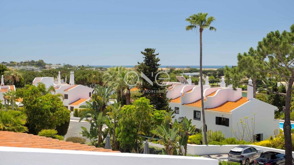 Main image of property: Algarve, Almancil