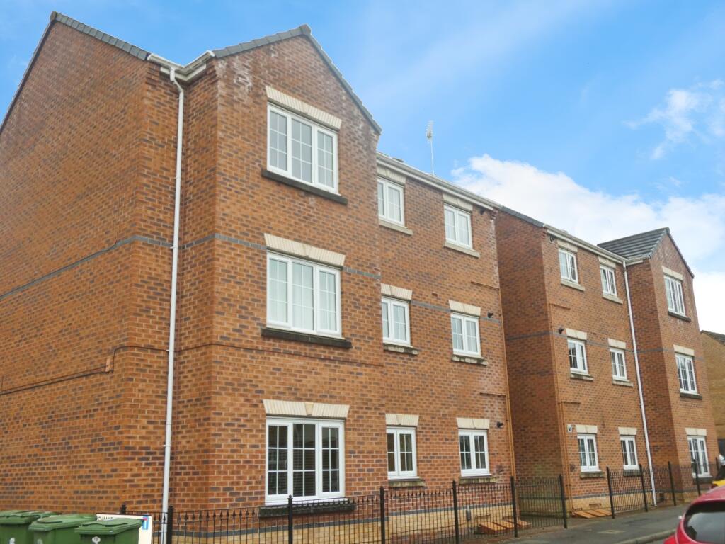 3 bedroom apartment for rent in Sapphire Street, Mansfield, NG18