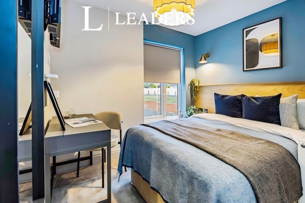 Main image of property: Littleworth, Mansfield, Nottinghamshire, NG18