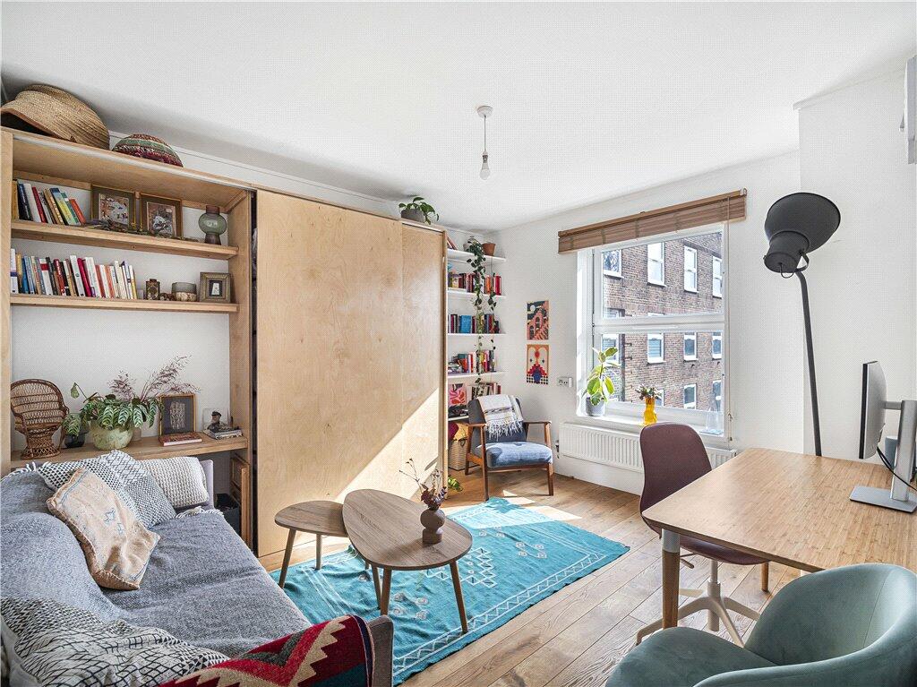 2 bedroom apartment for sale in Warburton Street, London, E8