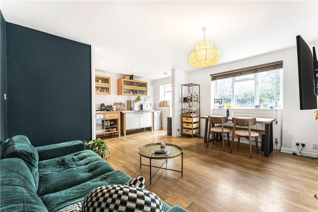 Main image of property: Navarino Road, London, E8