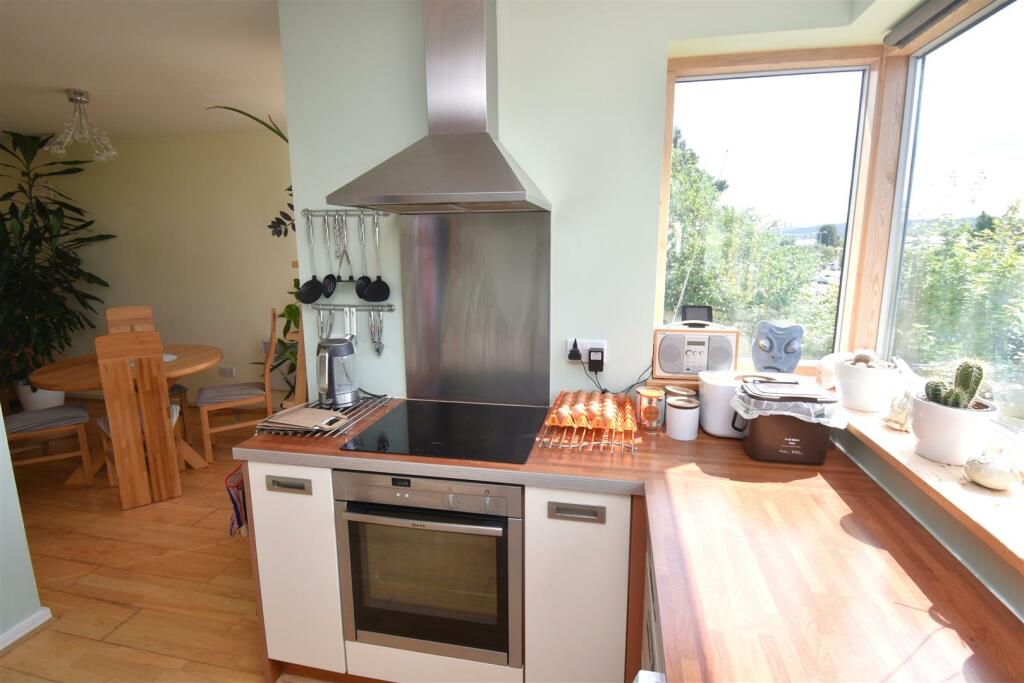Additional property image - Harbour Road, Portishead