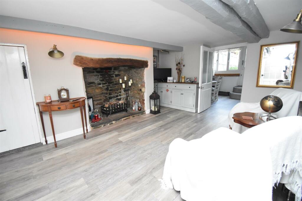 Additional property image - Clevedon Road, Weston-In-Gordano