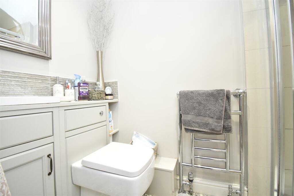 Additional property image - Clevedon Road, Weston-In-Gordano