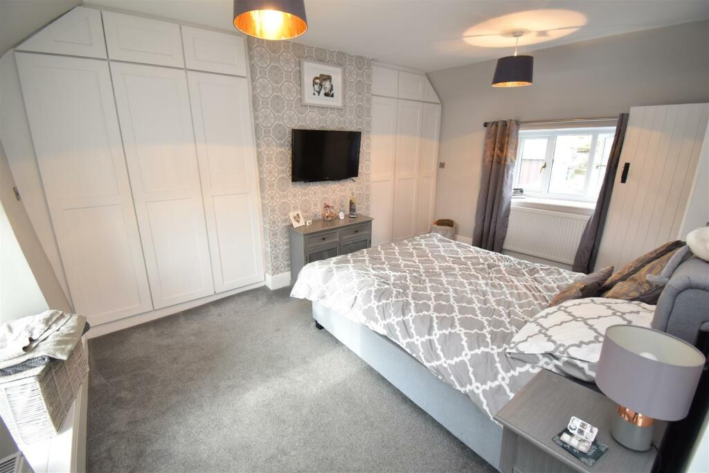 Additional property image - Clevedon Road, Weston-In-Gordano