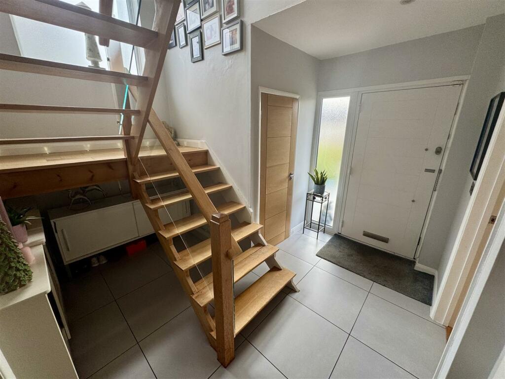 Additional property image - Debeccas Lane, Easton-In-Gordano