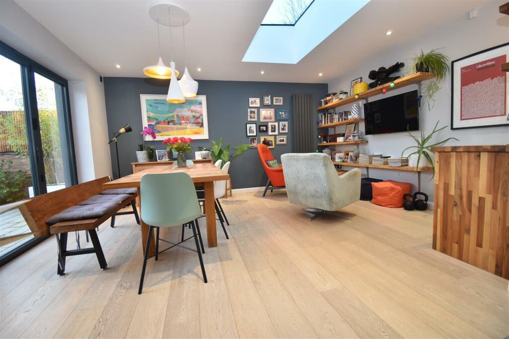 Additional property image - Debeccas Lane, Easton-In-Gordano