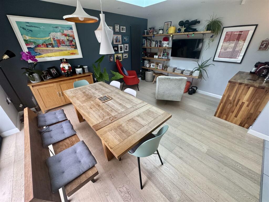 Additional property image - Debeccas Lane, Easton-In-Gordano