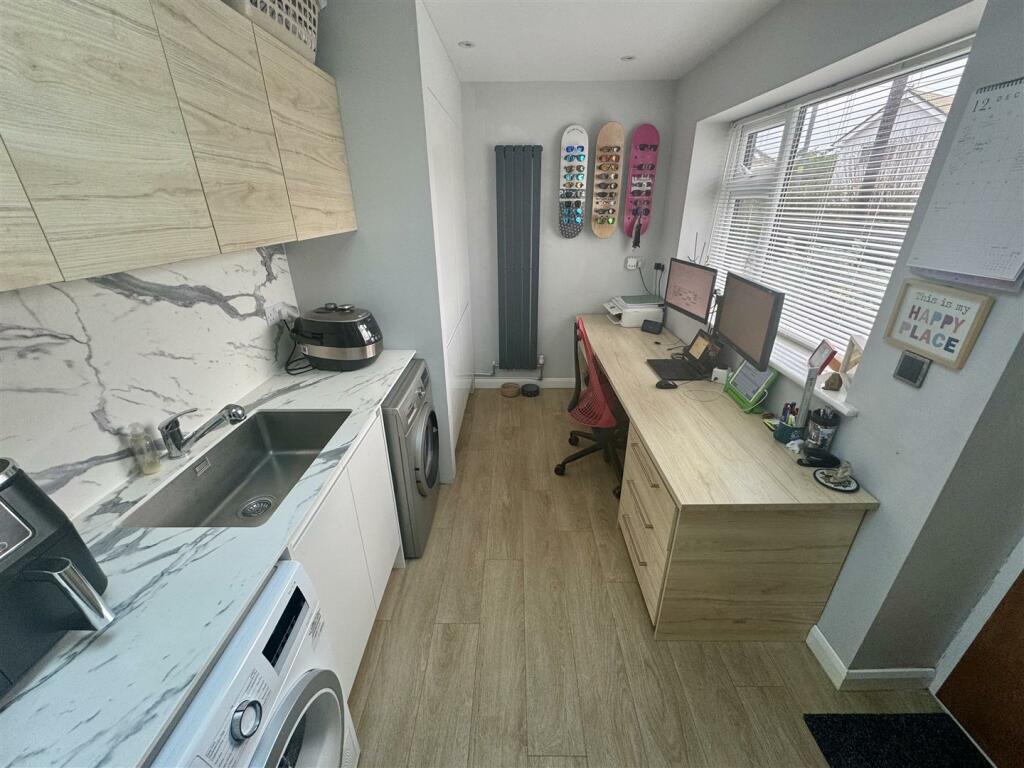Additional property image - Debeccas Lane, Easton-In-Gordano