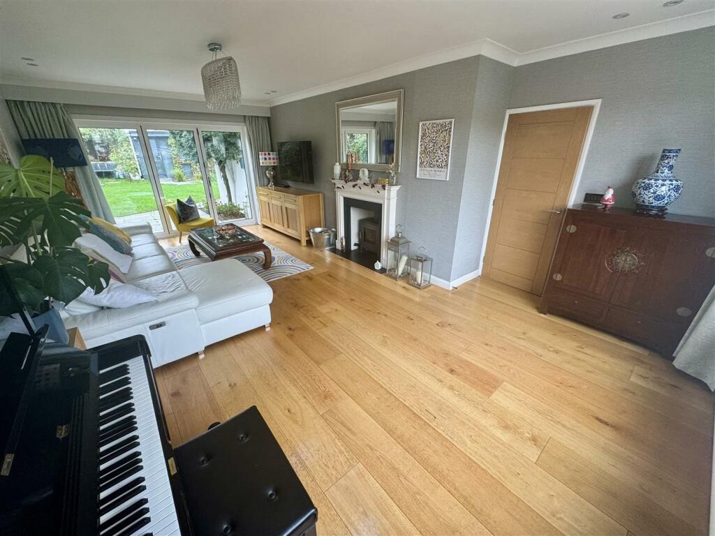 Additional property image - Debeccas Lane, Easton-In-Gordano