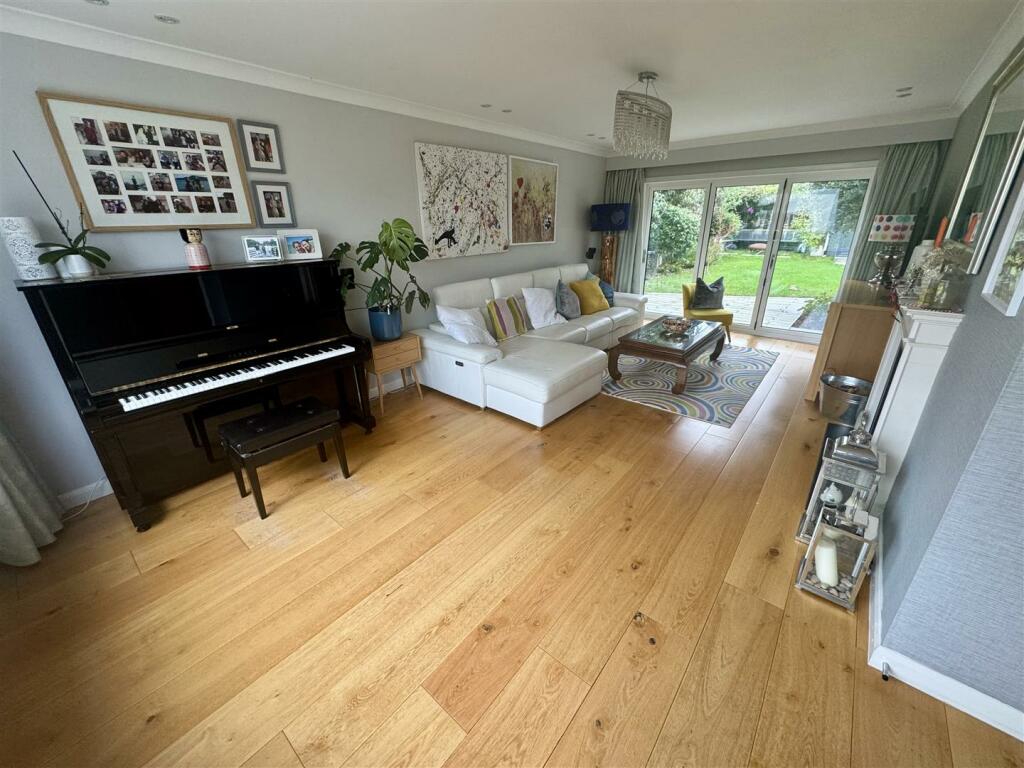 Additional property image - Debeccas Lane, Easton-In-Gordano