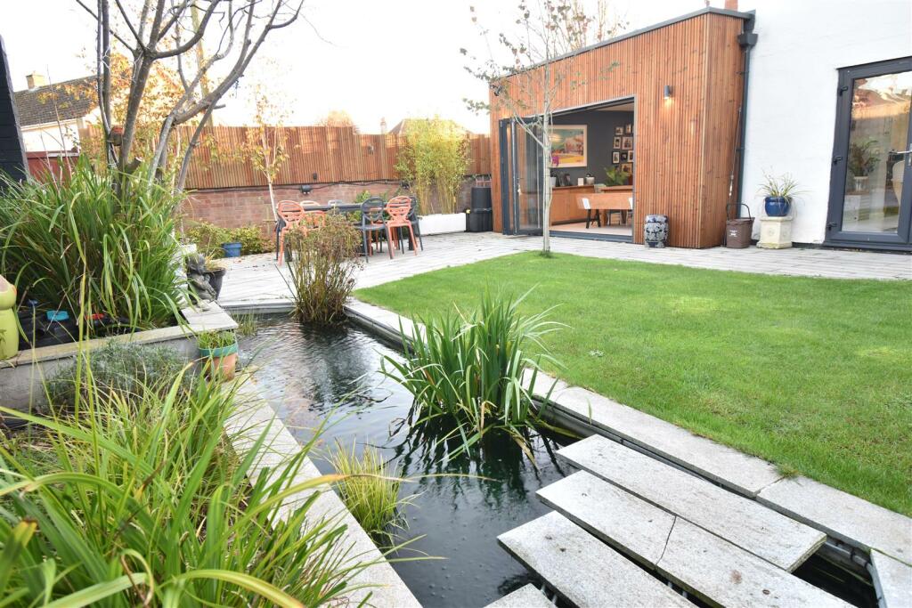 Additional property image - Debeccas Lane, Easton-In-Gordano