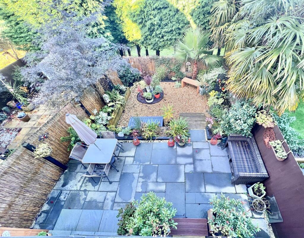 Additional property image - Brackenwood Gardens, Portishead