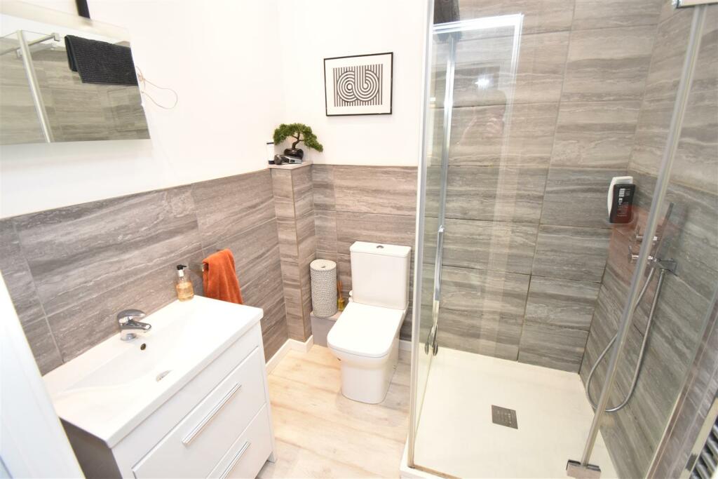 Additional property image - Brackenwood Gardens, Portishead