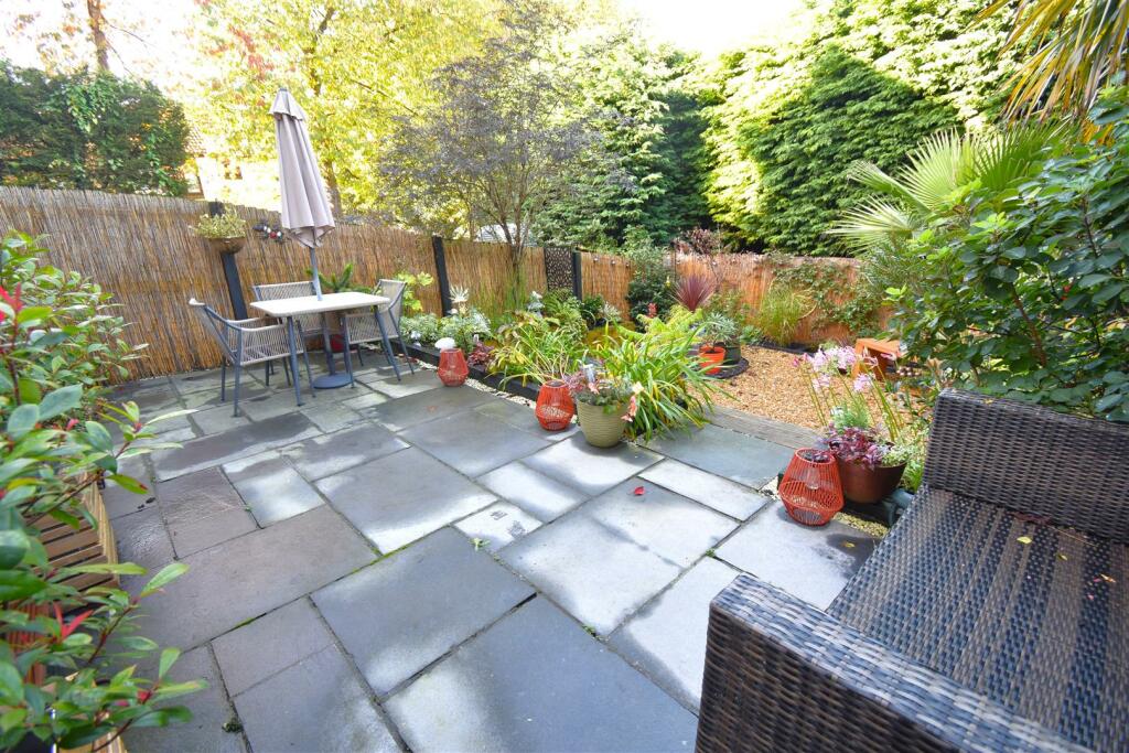 Additional property image - Brackenwood Gardens, Portishead