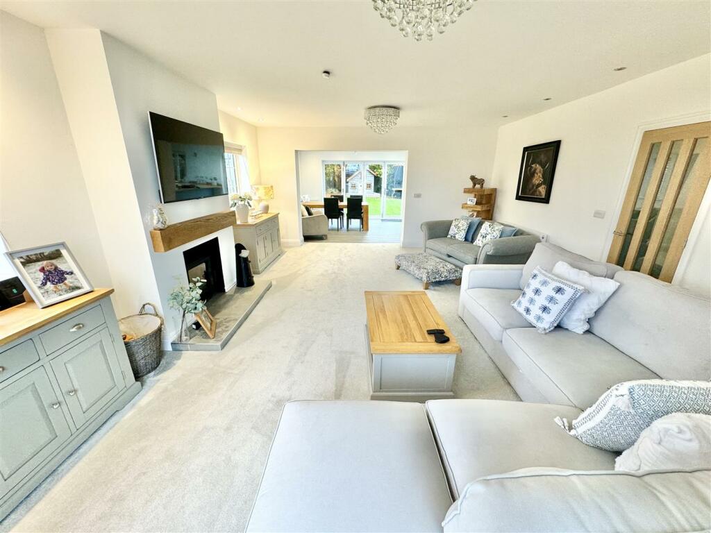 Additional property image - Valley Road, Portishead