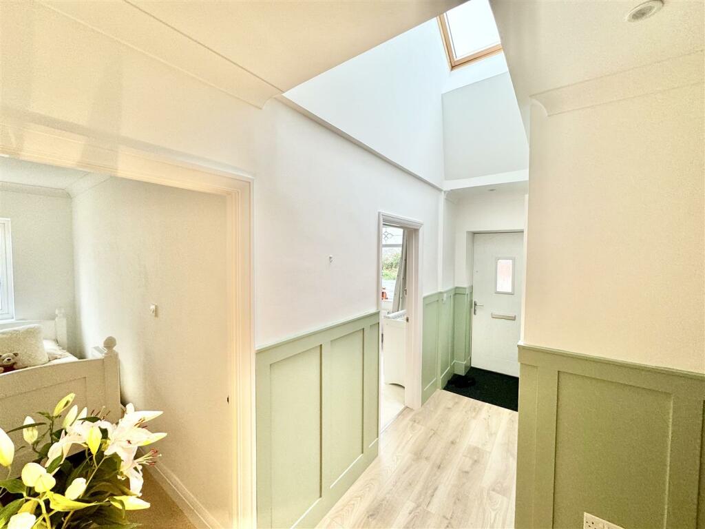 Additional property image - Valley Road, Portishead