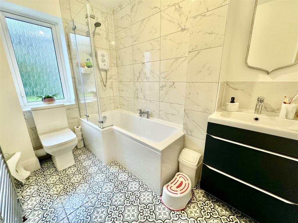 Additional property image - Valley Road, Portishead