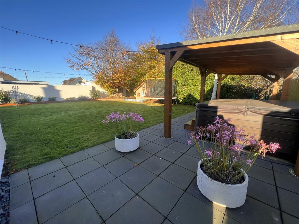 Additional property image - Valley Road, Portishead