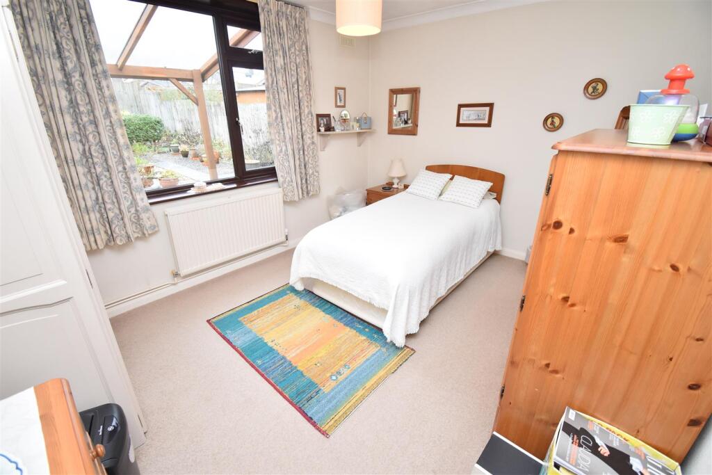 Additional property image - Stoneyfields, Easton-In-Gordano