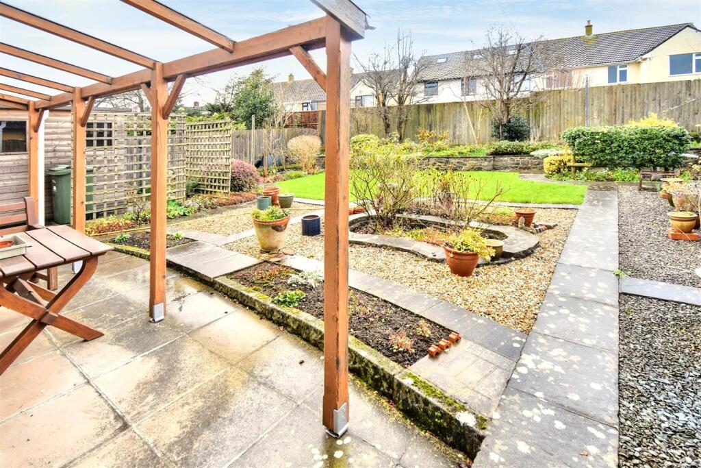 Additional property image - Stoneyfields, Easton-In-Gordano