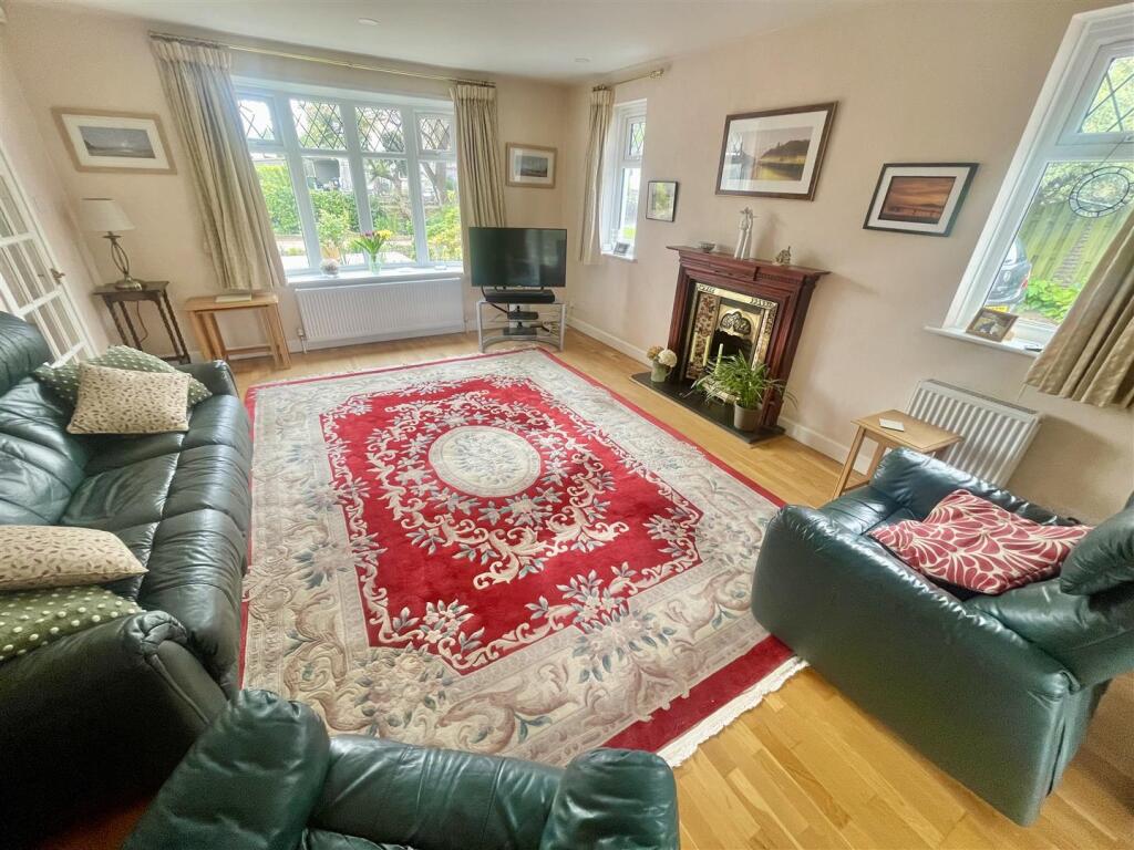 Additional property image - Church Road, Easton-In-Gordano.