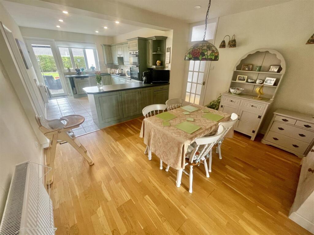 Additional property image - Church Road, Easton-In-Gordano.