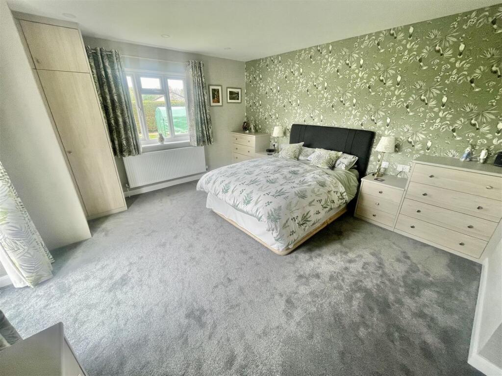 Additional property image - Church Road, Easton-In-Gordano.