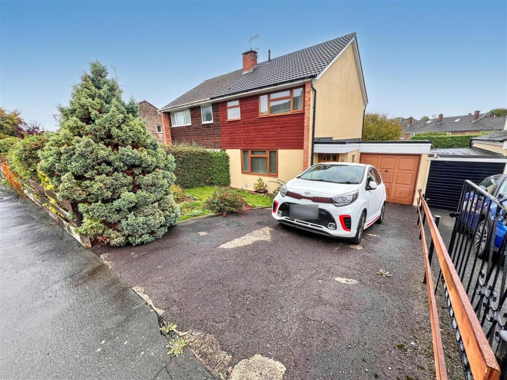 Main image of property: Crockerne Drive, Pill, Bristol