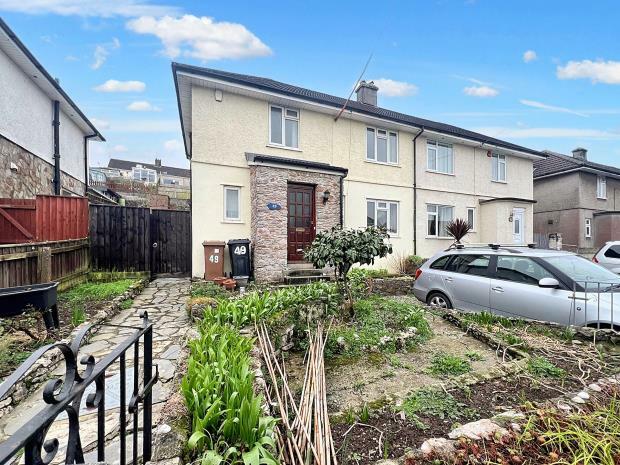 3 bedroom semi-detached house for sale in Pomphlett Close, Plymouth, Devon, PL9