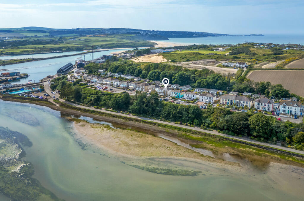 3 bedroom semidetached house for sale in Clifton Terrace, Hayle