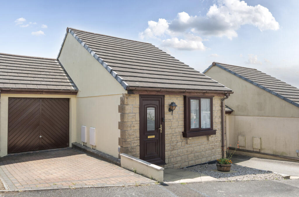 Main image of property: Gweal Wartha, Helston, Cornwall, TR13