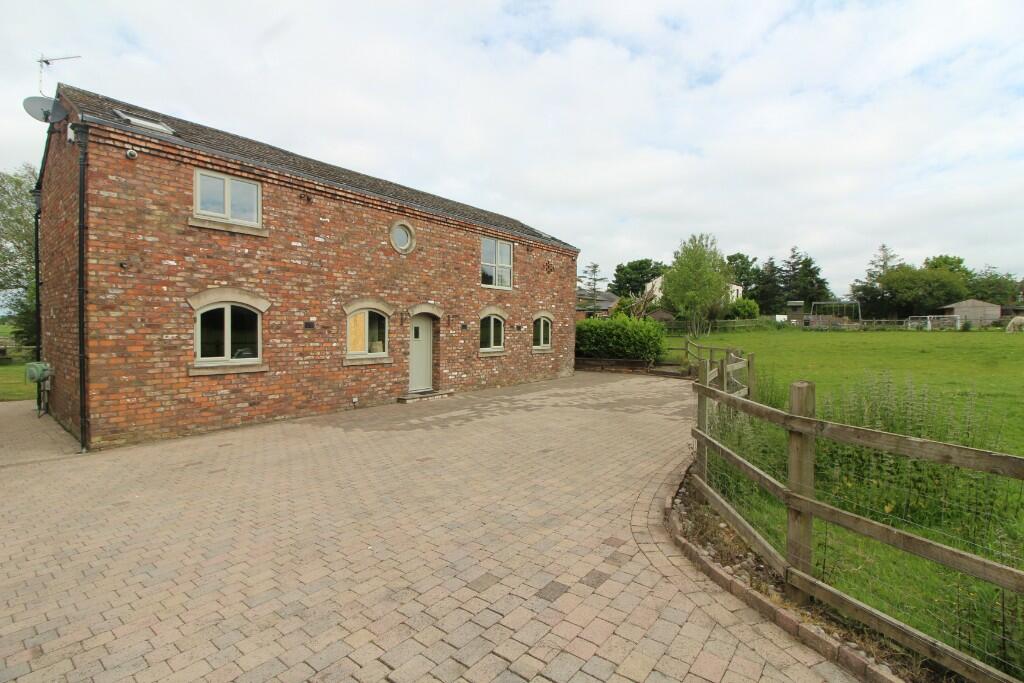 Main image of property: Bescar Brow Lane, L40