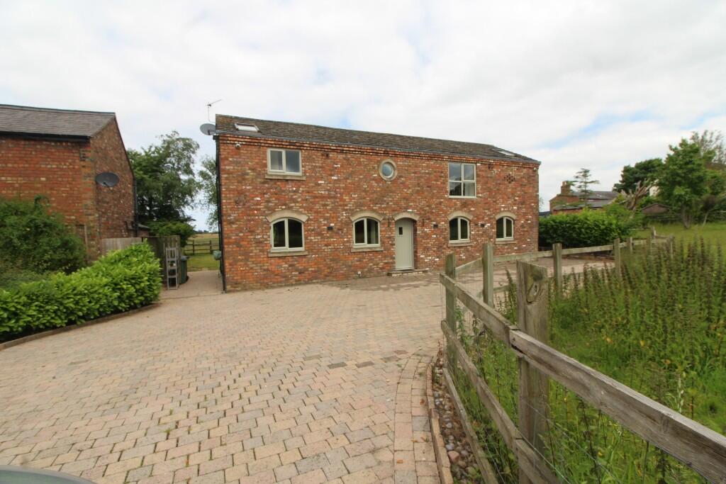 Main image of property: Bescar Brow Lane, L40