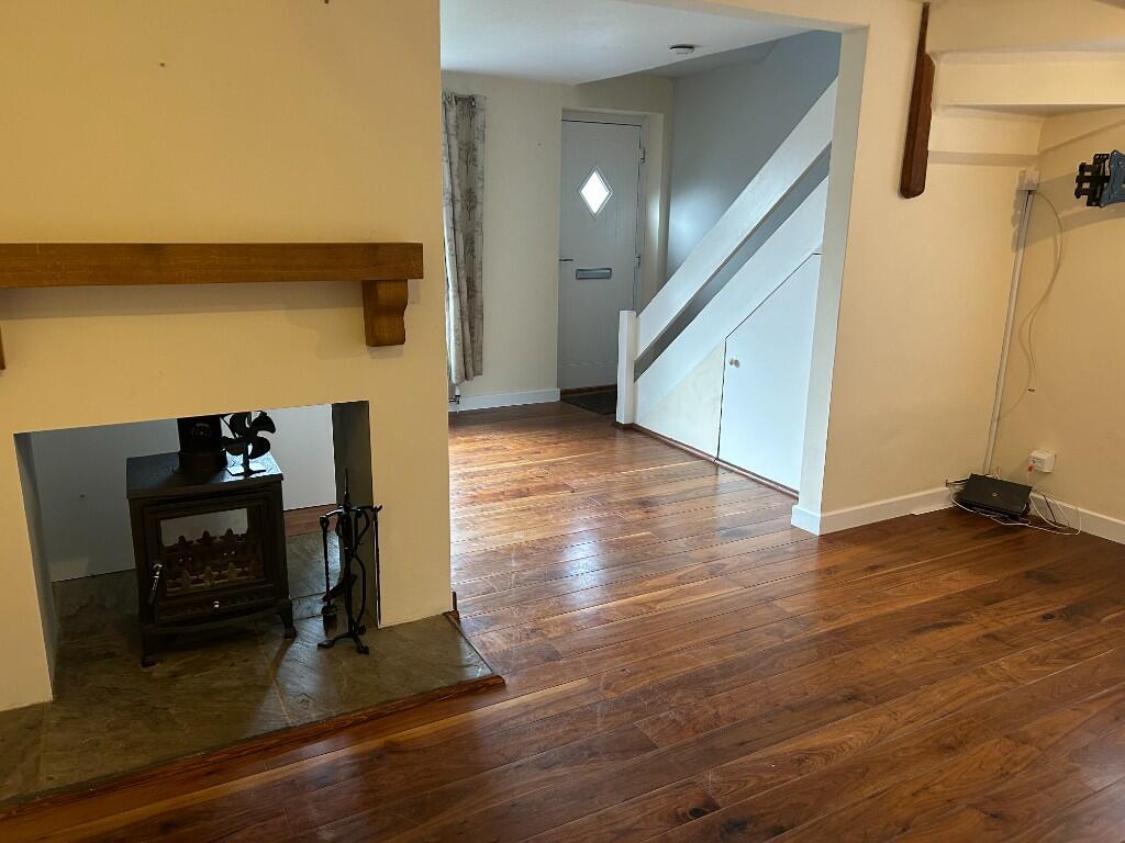 Main image of property: Upper Platts, TN5