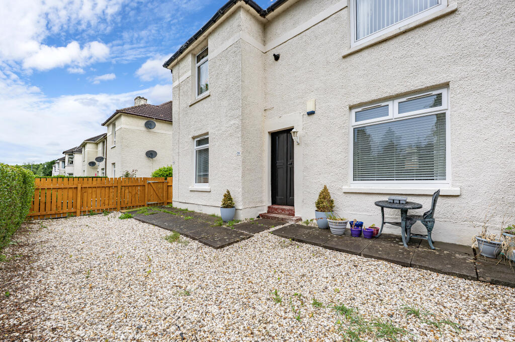 Main image of property: 38 Auldburn Road, Thornliebank, G43