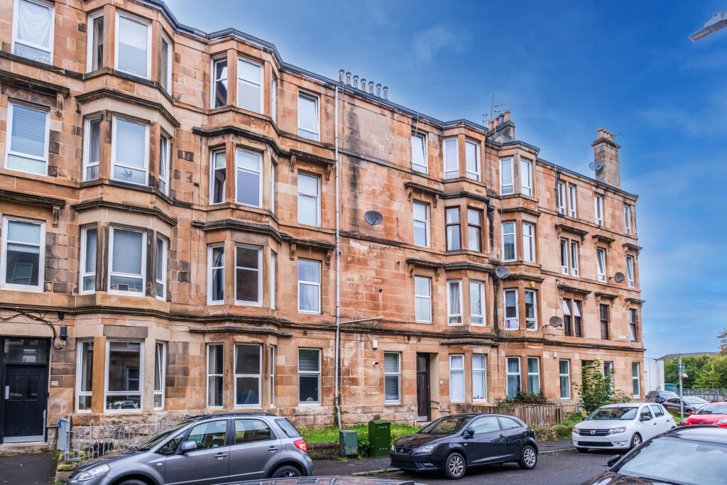 Main image of property: Flat 2/1, 33 Holmhead Place, Cathcart, G44